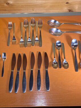 25 pc set Gourmet Settings Park Matte Flatware GS Stainless 18/10 Silverware
